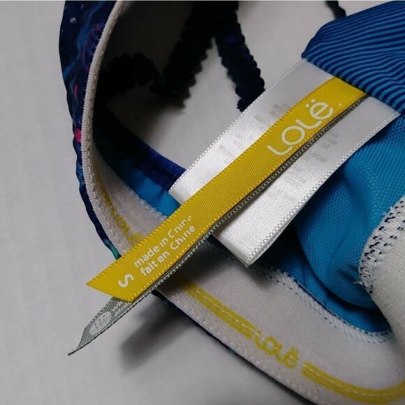 Lolë Blue Patterned Strappy Racerback Sportsbra - Picture 4 of 4